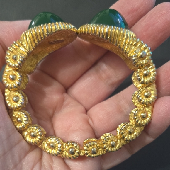 KJL KENNETH JAY LANE Gold-Tone Bracelet with Green Cabochon Accents - Picture 7 of 10